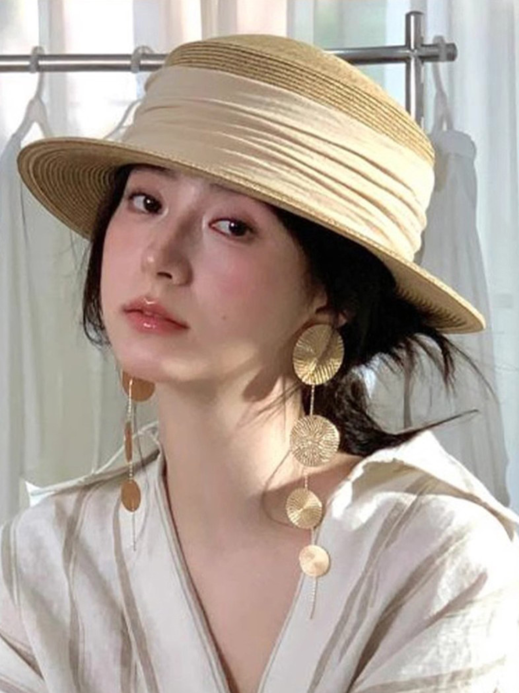 Boucles d'oreilles pour femmes au design luxueux et à la touche moderne